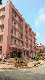 IIMT University Meerut Academic photo 1